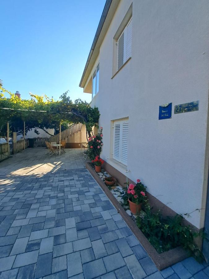 Holiday Room Macukin Brela Exterior photo
