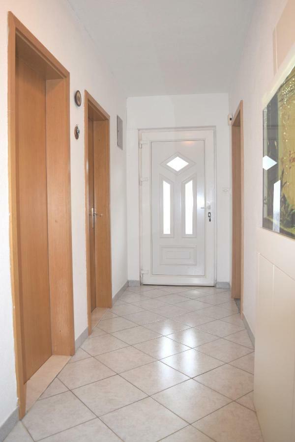 Holiday Room Macukin Brela Exterior photo